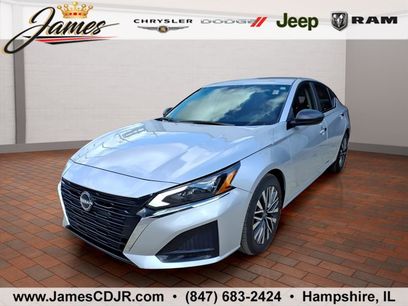 Used 2024 Nissan Altima 2.5 SV