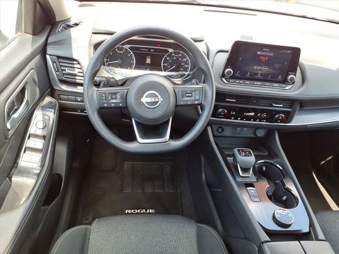 Certified 2024 Nissan Rogue SV AWD/4WD image 7