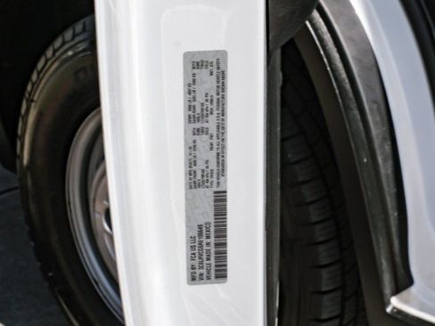 Used 2024 RAM ProMaster 2500 FWD image 46