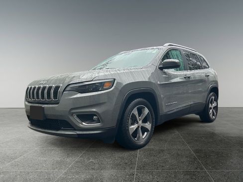 Used 2020 Jeep Cherokee Limited image 3