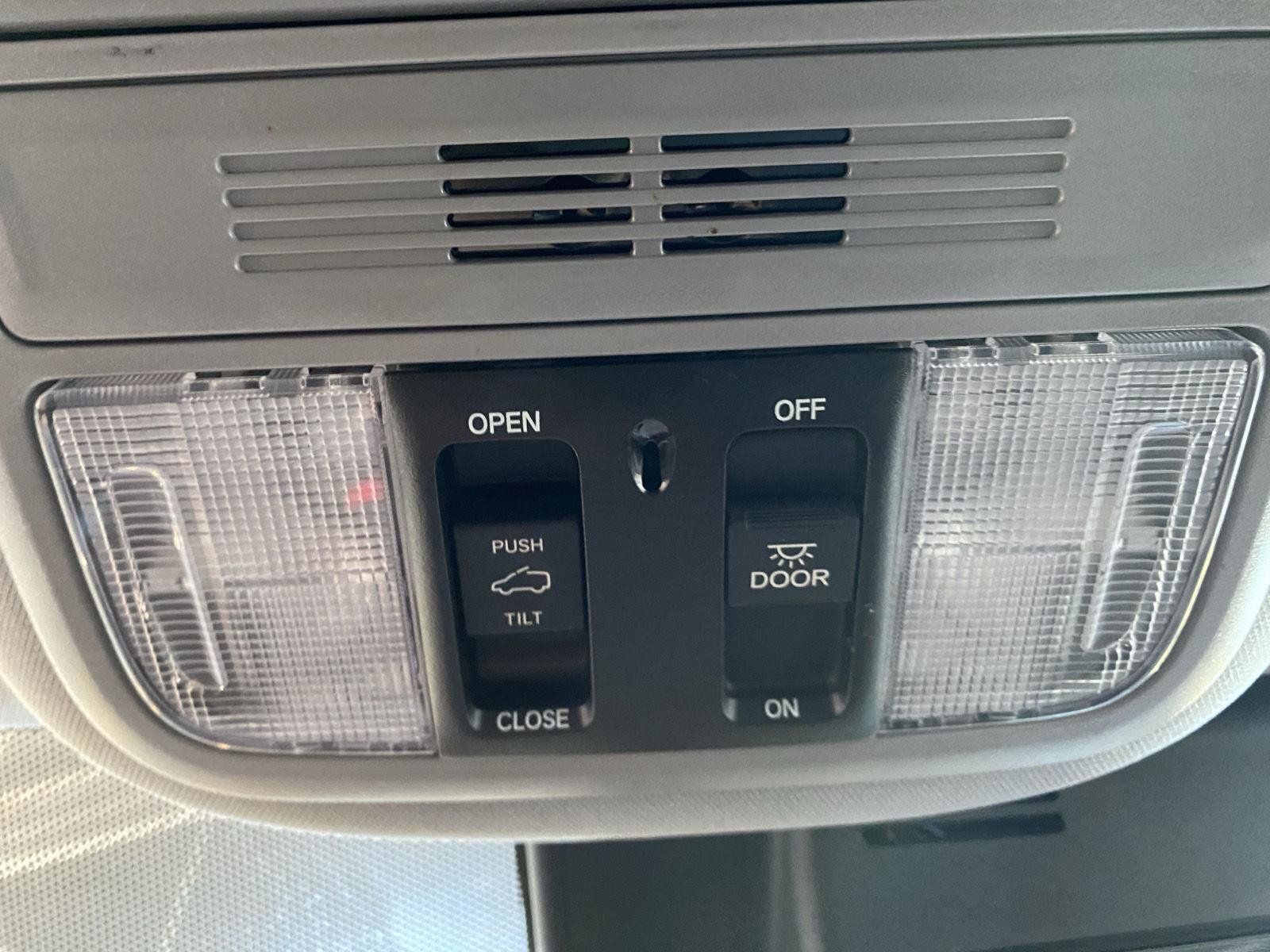 Used 2021 Honda Pilot EX-L image 25