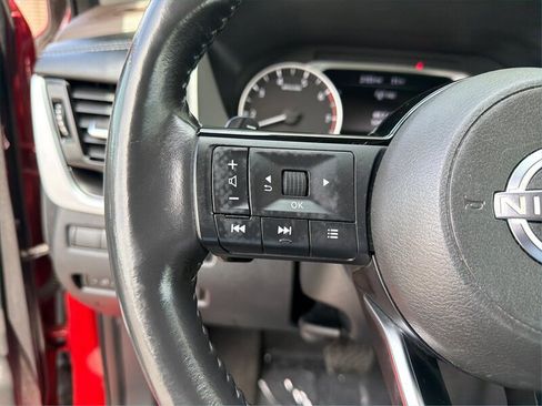 Used 2022 Nissan Rogue SV w/ SV Premium Package AWD/4WD image 25