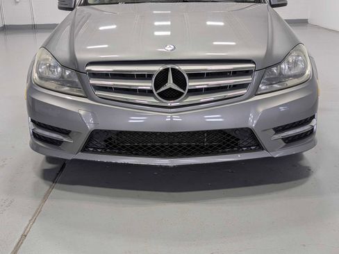 Used 2012 Mercedes-Benz C 300 Sport image 2