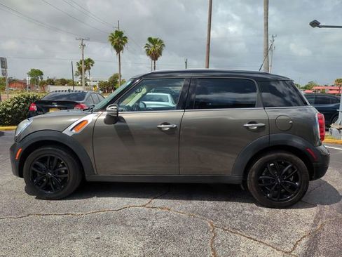 Used 2014 MINI Cooper Countryman FWD image 8