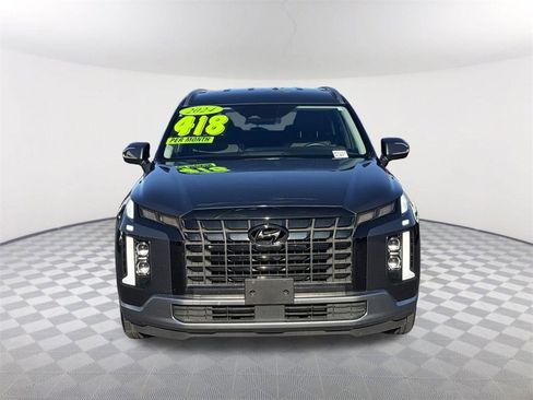 Used 2024 Hyundai Palisade SEL image 2