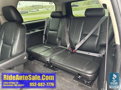 Used 2013 GMC Yukon XL Denali AWD/4WD image 13