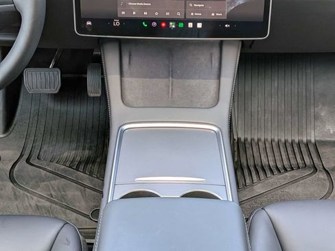 Used 2023 Tesla Model 3 Standard Range RWD image 18