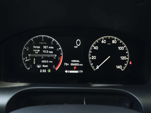 Used 2025 Honda HR-V LX image 22