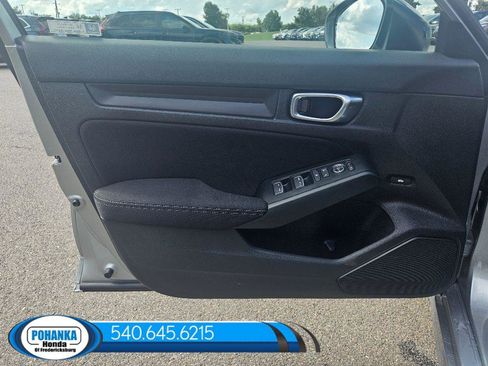 New 2026 Honda Civic Sport image 17