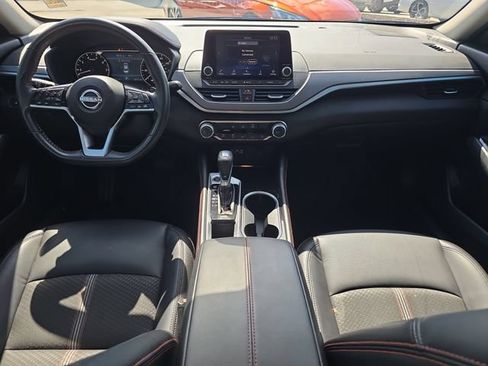 Certified 2024 Nissan Altima 2.5 SR FWD image 12