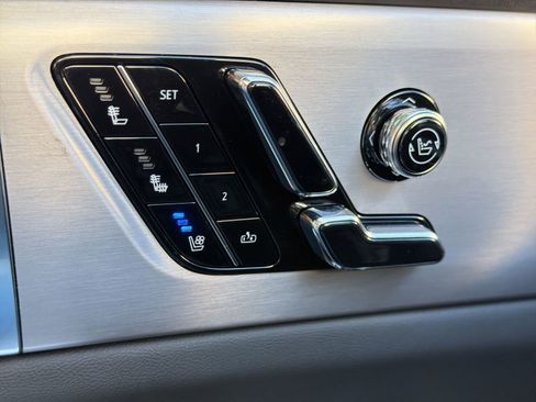 New 2026 Cadillac Vistiq Luxury AWD/4WD image 17