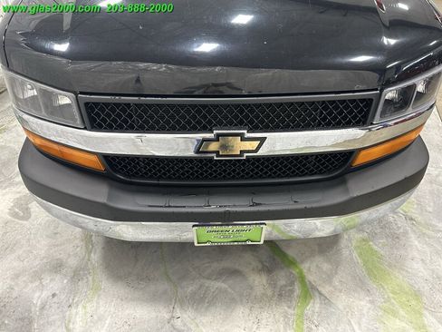 Used 2016 Chevrolet Express 3500 LT w/ LT Preferred Equipment Group image 18