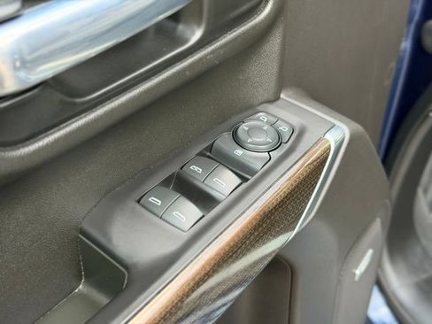 Used 2021 Chevrolet Silverado 1500 RST w/ Convenience Package II AWD/4WD image 21