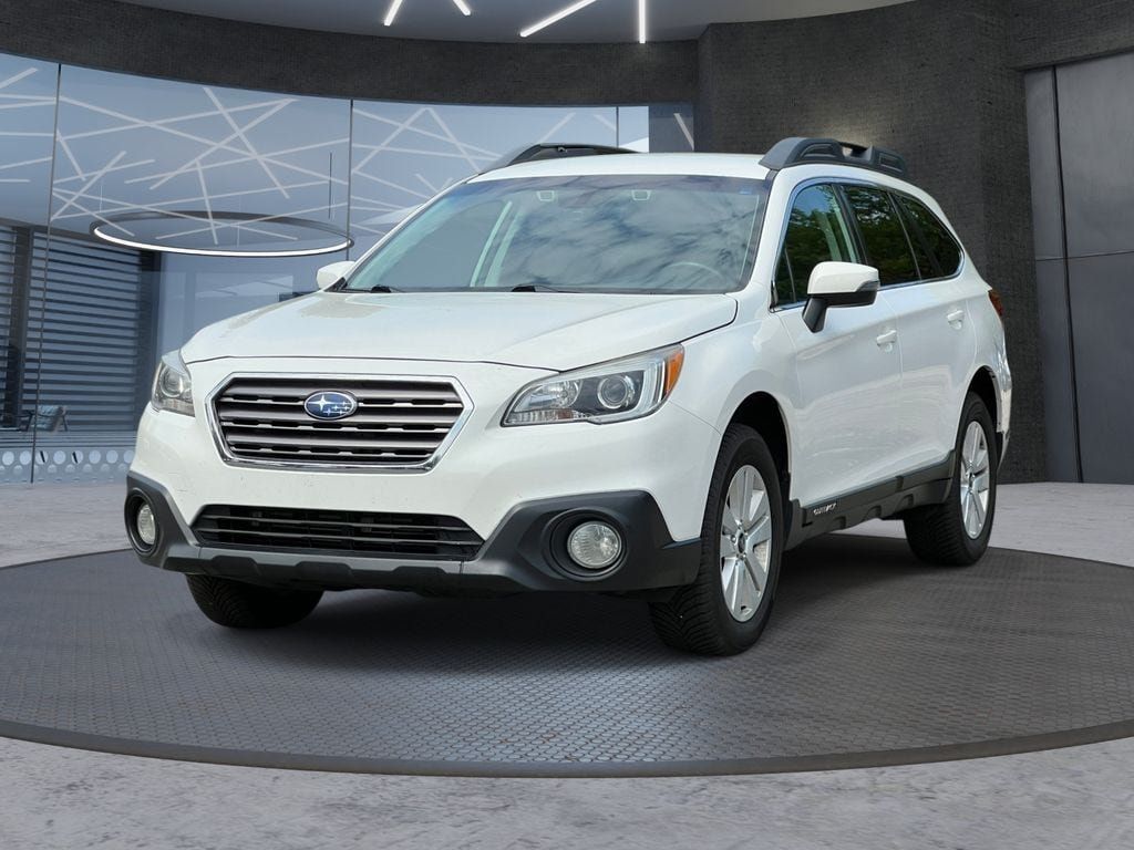 Used 2017 Subaru Outback 2.5i Premium AWD/4WD image 2