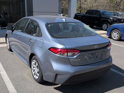 Used 2024 Toyota Corolla LE image 6