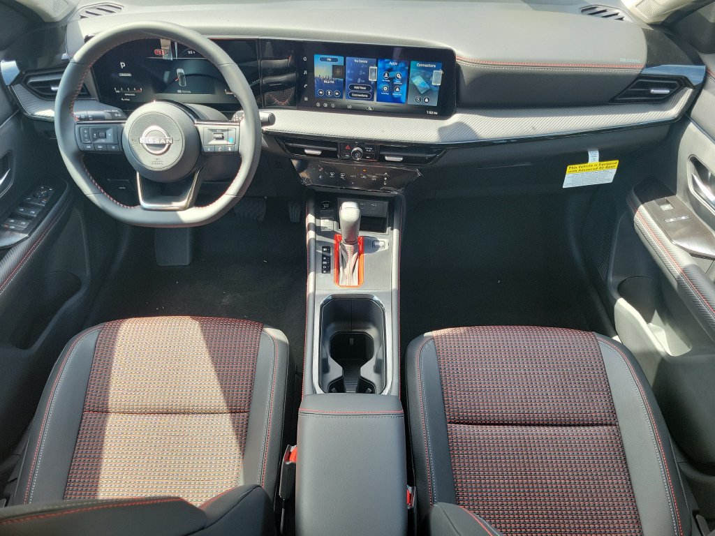 New 2027 Nissan Kicks SR FWD image 18