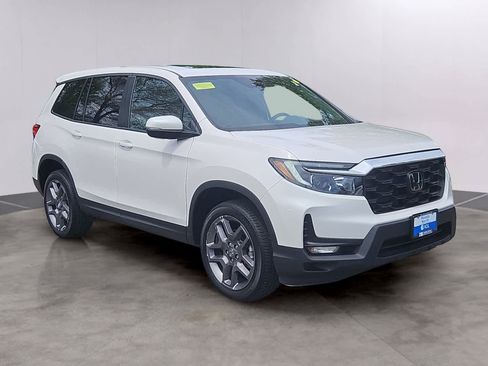 Used 2023 Honda Passport EX-L image 3
