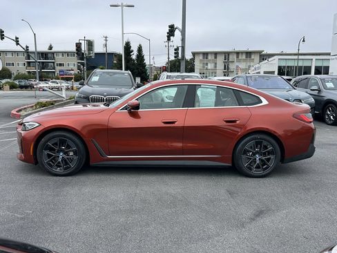 Used 2023 BMW i4 eDrive40 w/ Premium Package RWD image 2