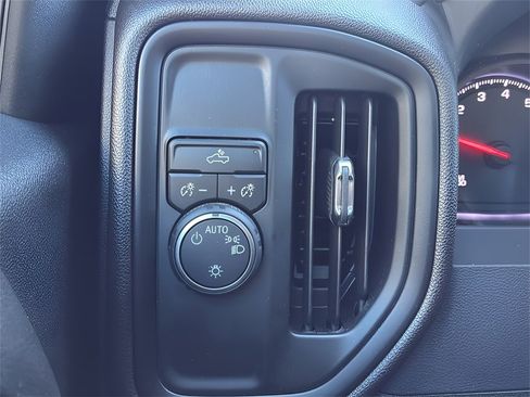 Used 2024 Chevrolet Silverado 1500 Custom image 36