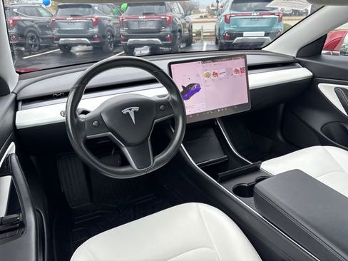 Used 2019 Tesla Model 3 Long Range image 27