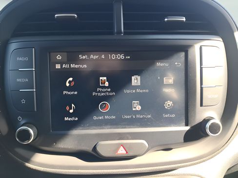 Used 2023 Kia Soul LX w/ Option Group 015 FWD image 22