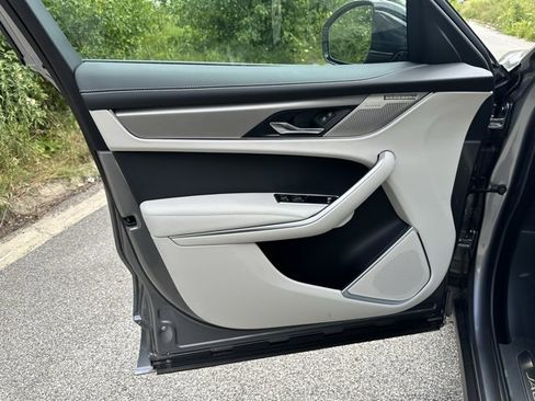 New 2026 Jaguar F-PACE R-Dynamic S image 10