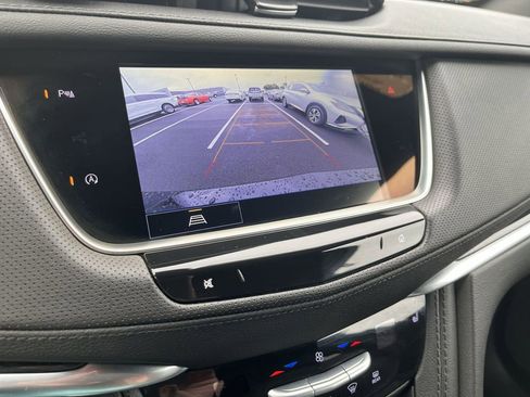 Used 2024 Cadillac XT5 Premium Luxury AWD/4WD image 17