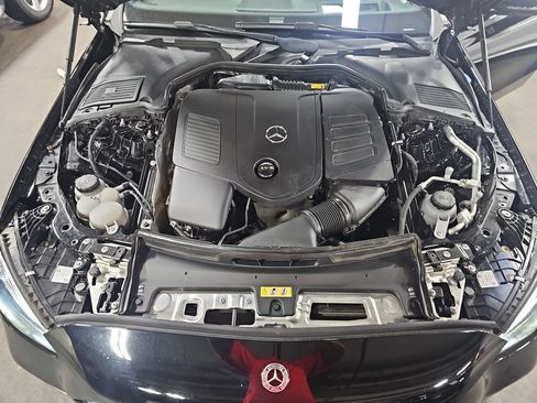 Used 2024 Mercedes-Benz C 300 Sedan image 31