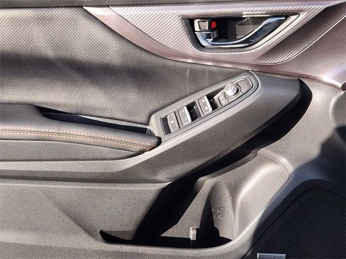 Certified 2021 Subaru Crosstrek 2.5i Limited w/ Moonroof Package 2 image 25