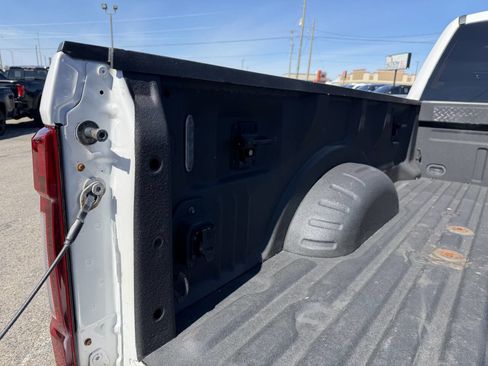 Used 2017 Ford F450 Platinum w/ Platinum Ultimate Package AWD/4WD image 47