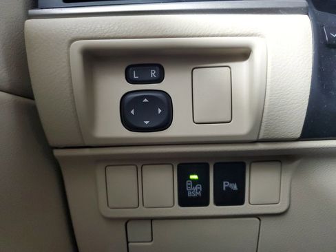 Used 2015 Lexus ES 350 w/ Premium Package FWD image 34