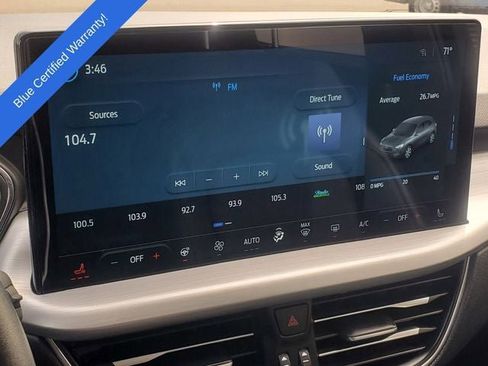 Certified 2025 Ford Escape Platinum AWD/4WD image 17