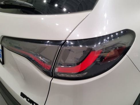 Certified 2025 Honda HR-V Sport image 11