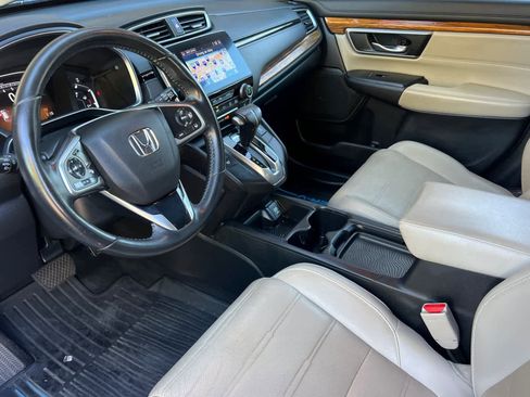 Used 2019 Honda CR-V Touring image 11