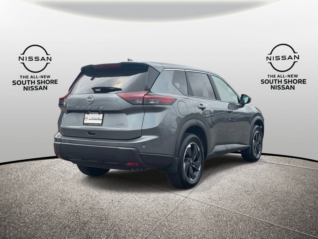 Certified 2026 Nissan Rogue SV AWD/4WD image 5
