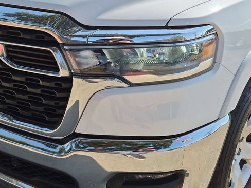 Used 2025 RAM 1500 Big Horn AWD/4WD image 13