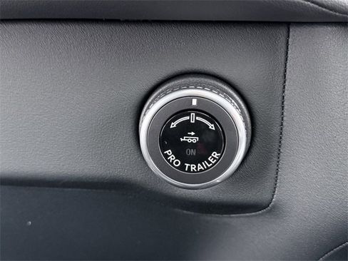 New 2025 Lincoln Navigator Reserve w/ Jet Appearance Package image 34