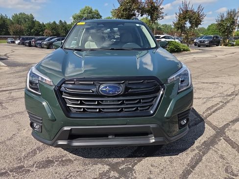 Certified 2024 Subaru Forester Limited w/ Pop Package 2 AWD/4WD image 4