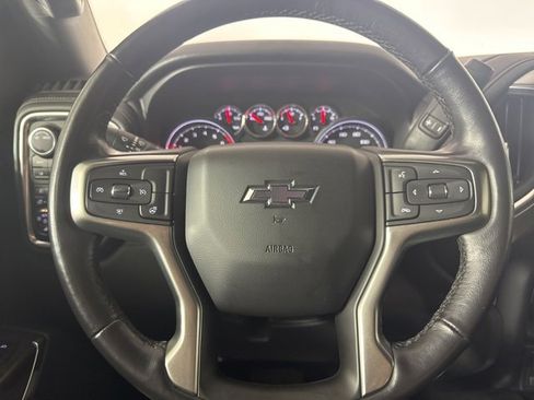 Used 2021 Chevrolet Silverado 1500 LT Trail Boss w/ Convenience Package II image 18