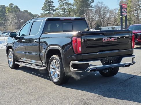 Used 2021 GMC Sierra 1500 SLT w/ SLT Premium Package image 4