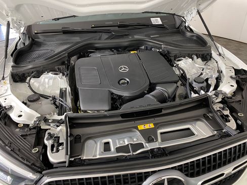 Used 2026 Mercedes-Benz GLC 300 4MATIC image 30