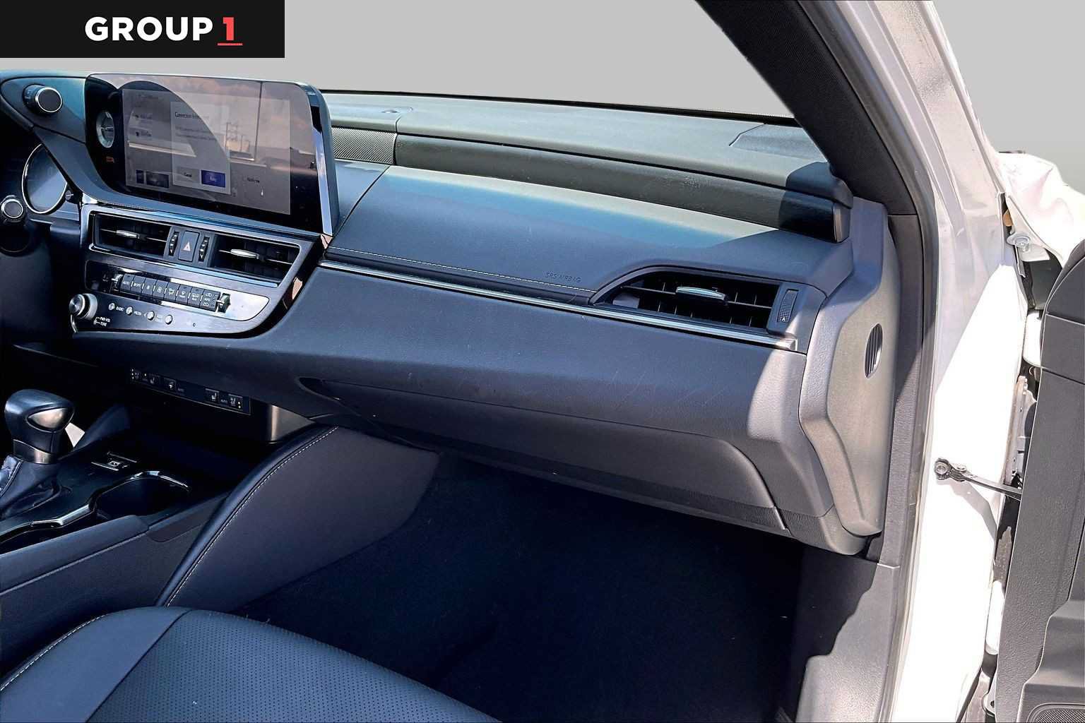 Used 2023 Lexus ES 350 w/ Premium Package FWD image 16