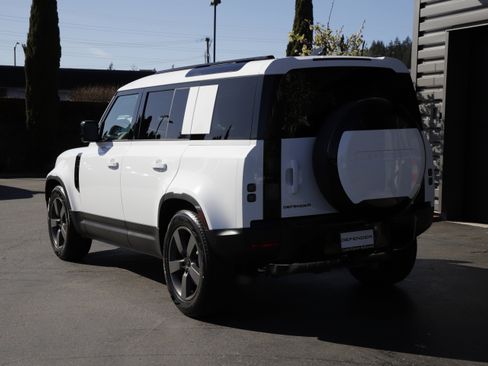 New 2026 Land Rover Defender 110 S image 8