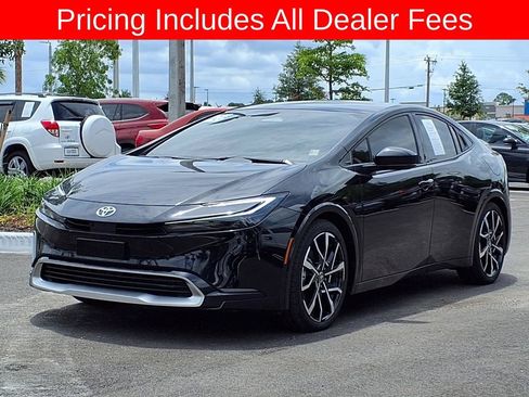 Used 2026 Toyota Prius Plug-In Hybrid w/ Limited Premium Package FWD image 3