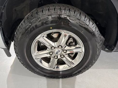 Used 2025 Ford F150 XLT w/ Equipment Group 301A Standard AWD/4WD image 5