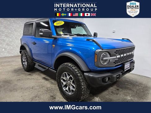 Used 2023 Ford Bronco Badlands image 1