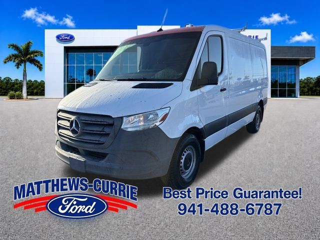 Used 2022 Mercedes-Benz Sprinter 2500 image 7