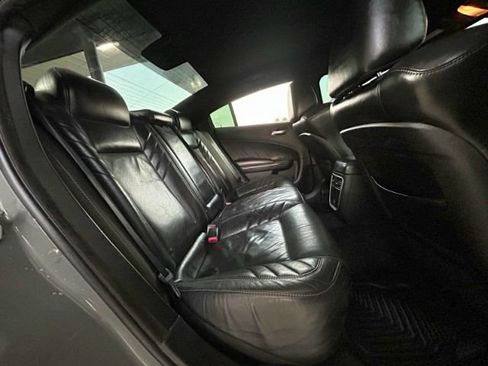 Used 2019 Dodge Charger Scat Pack image 8