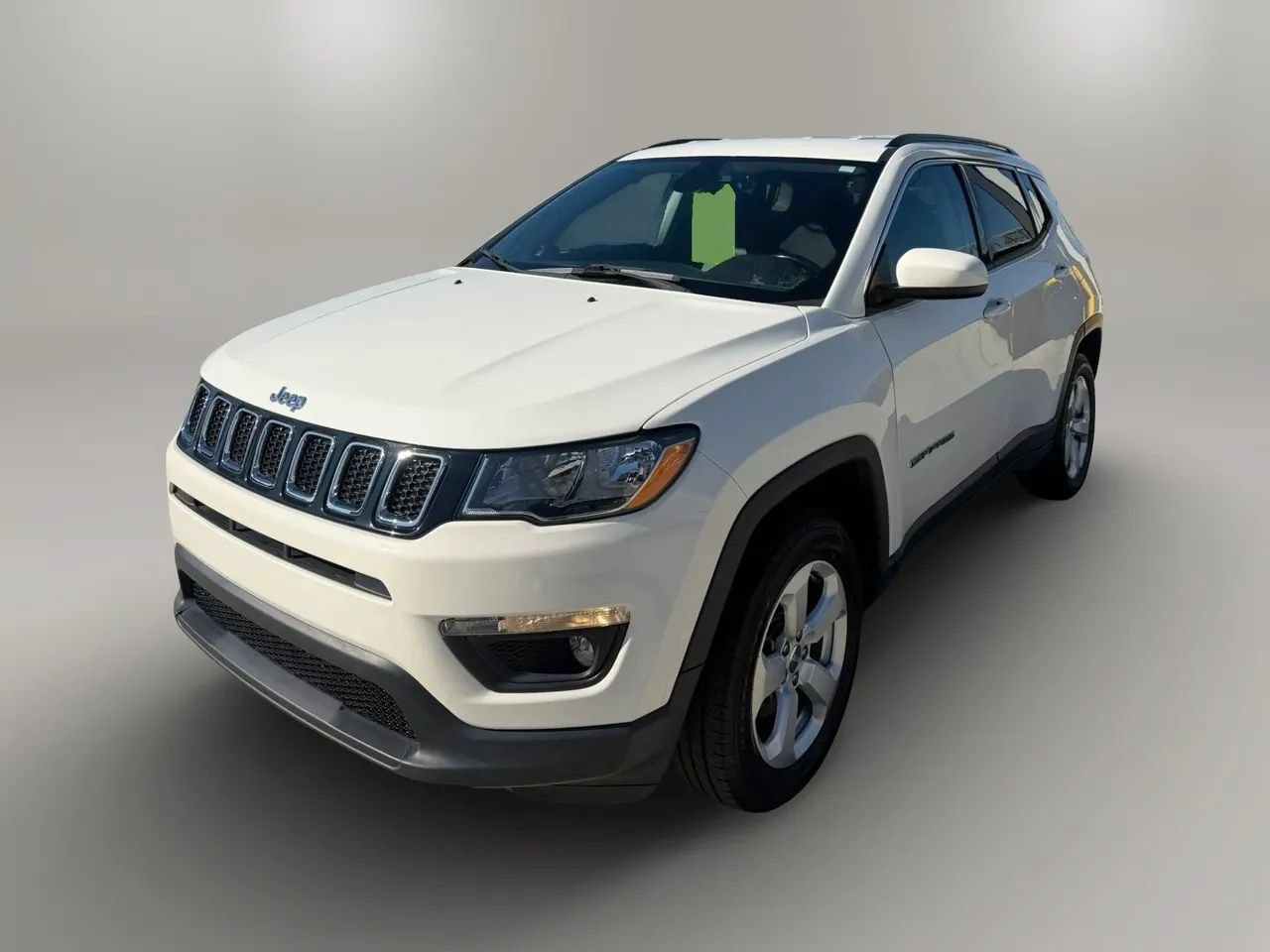 Used 2020 Jeep Compass Latitude w/ Cold Weather Group AWD/4WD image 3