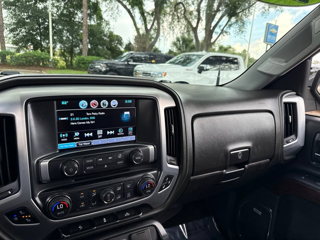Used 2017 GMC Sierra 1500 SLT w/ SLT Premium Package RWD image 72